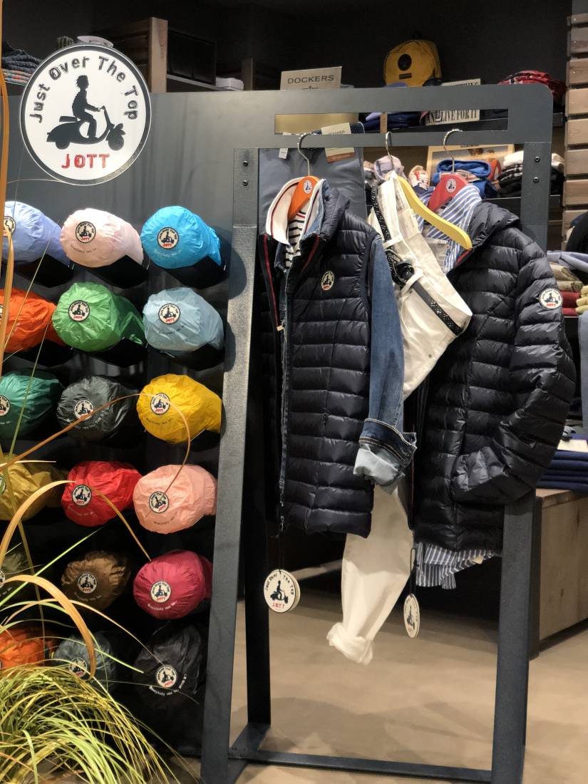 CAÇADORES LIGTH DOWN JOTT : GAUDEIX DE LA PRIMAVERA
