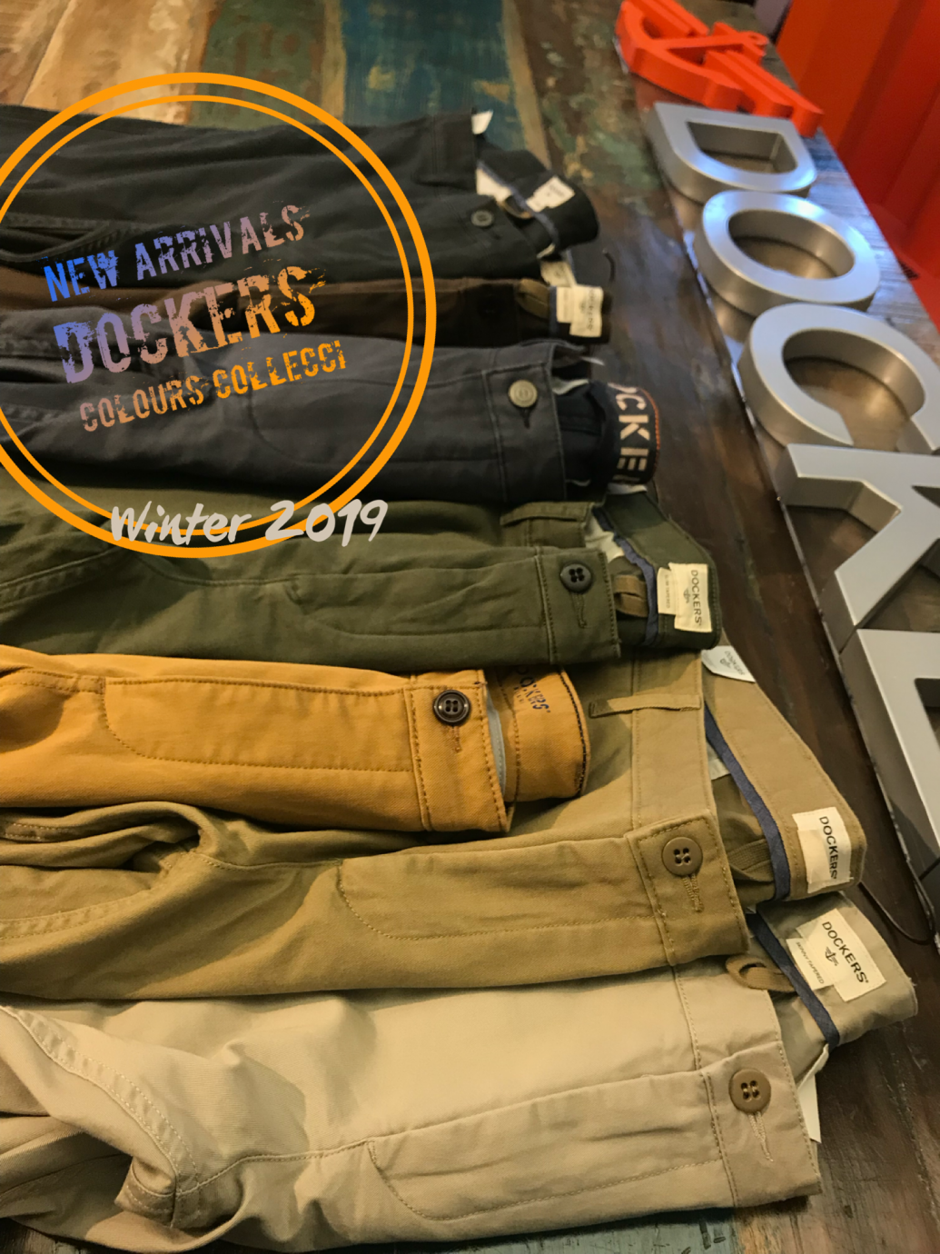 NEW DOCKERS COL·LECIO : NEW COLORS