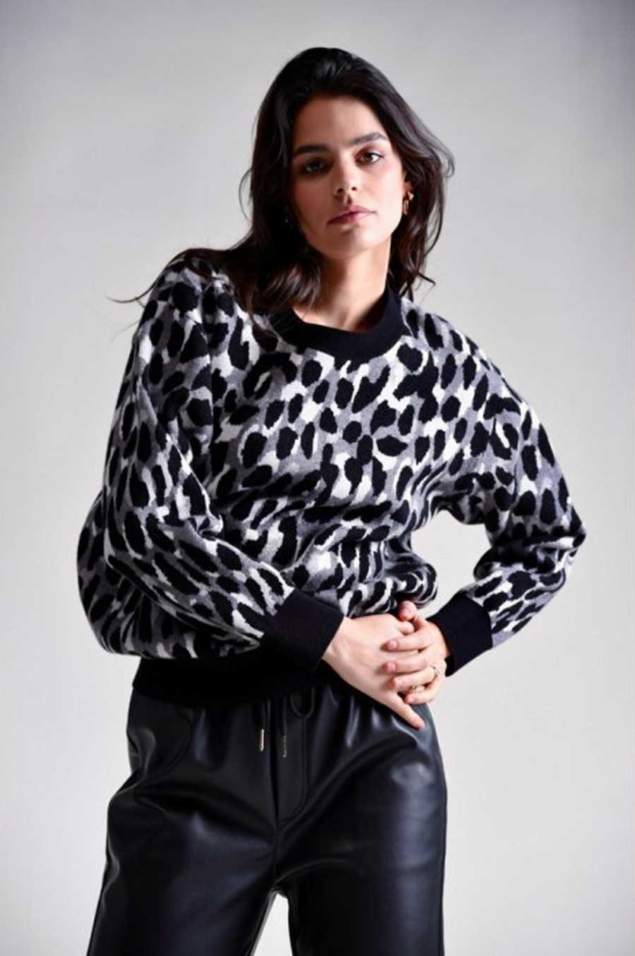NEW ARRIVALS MOLLY BRACKEN