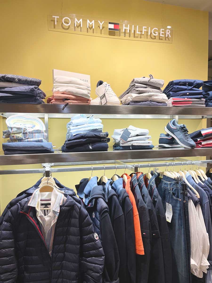 https://iglesiasmoda.com/es/brand/33-tommy-hilfiger