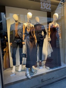 NEW WINDOW 🤎⭐️Collecció BLUE BROWN